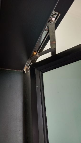 Pivot Window Replacement in Floresville